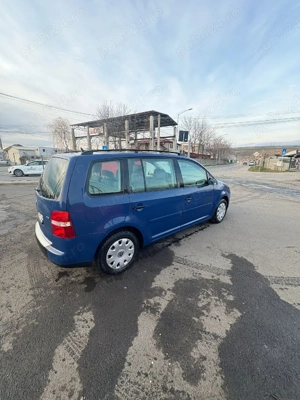 Vand Volkswagen Touran  - imagine 5