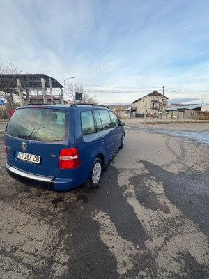 Vand Volkswagen Touran  - imagine 2