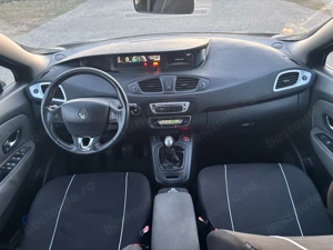 Renault Scenic an 2014 diesel 1500 cm km 18900 carte servis - imagine 9