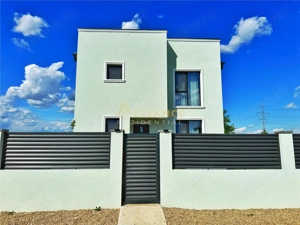 Casa individuala P+1E+Pod ||5 camere || 3 bai+ dressing || teren 428mp - imagine 3