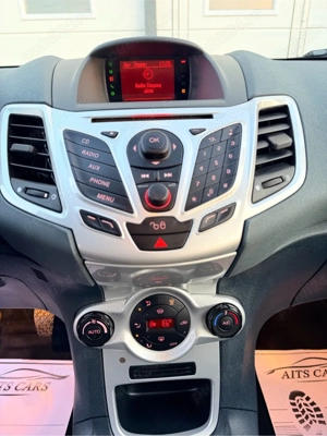 Ford Fiesta 1.25 Titanium  Posibilitate rate fixe Transport gratuit - imagine 13