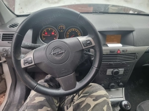 Opel Astra H sw 2005 1.7 Cdti - imagine 2