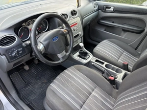 Ford Focus 1.6 benzina - imagine 3