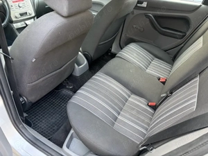 Ford Focus 1.6 benzina - imagine 4