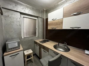 Garsonieră renovată 2025, parter, mobilată complet, zona Titan - imagine 3