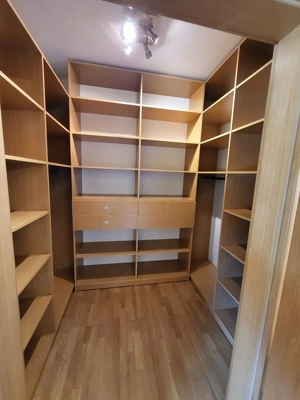 Apartament deosebit. Terasa 35 mp. Zona linistita in oras - imagine 10