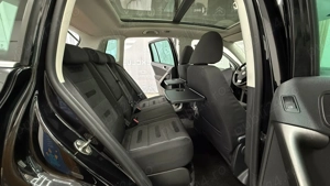 ** Volkswagen Tiguan ** - imagine 13