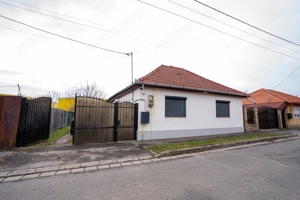Casa Oradea 4 camere 1100 mp teren panouri si baterie de stocare - imagine 10