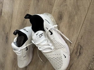 Afidasi nike originali