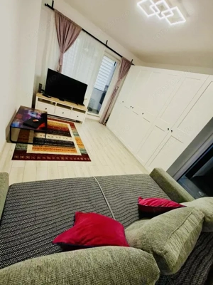 Super apartament 3 camere utilat și mobilat complet zona liniștită M Residence - imagine 5