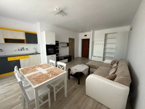 Apartament 3 camere decomandat, loc de parcare - direct de la proprietar - imagine 2