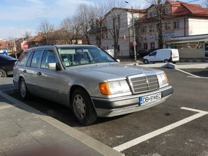 Mercedes W124 230TE Vehicul Istoric - imagine 2