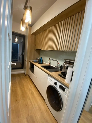 Inchiriez garsoniera Exigent Plaza