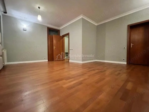 Casa nemobilata - Voluntari - 7 camere - 4 bai - 355mp - 400mp teren - imagine 3