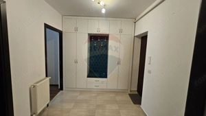 Apartament cu 2 camere de închiriat în zona Calea Romanului