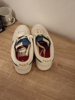 Nike Sneakers Dunk Low Se DX3198 133 Alb