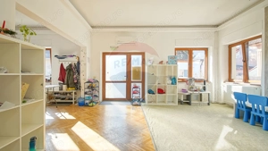 Casă / Vilă cu 9 camere de închiriat în zona Centrul Civic! - imagine 6