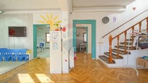 Casă / Vilă cu 9 camere de închiriat în zona Centrul Civic! - imagine 5