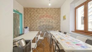 Casă / Vilă cu 9 camere de închiriat în zona Centrul Civic! - imagine 14