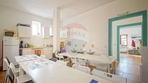 Casă / Vilă cu 9 camere de închiriat în zona Centrul Civic! - imagine 9