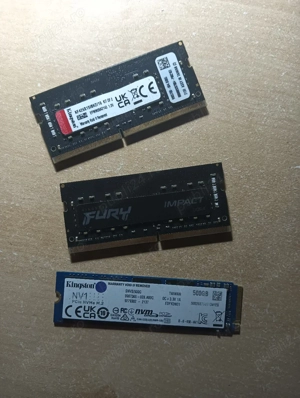 FURY Kingston RAM laptop DDR4 2x8GB + SSD Kingston 500 GB