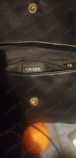 Vând geantă vând geantă sau schimb 