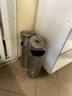 Scrumiere înalte cos de gunoi 