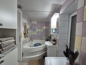 Casa cocheta la cheie, central Dezmir - imagine 17