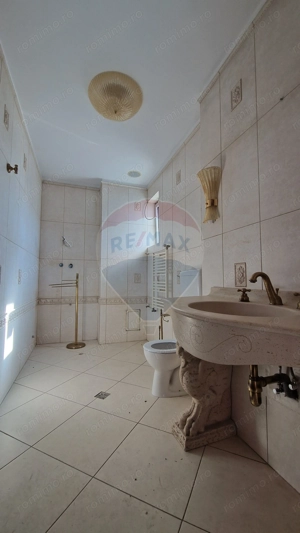 Spațiu de birouri de 1,054mp de închiriat în zona Bucureștii Noi - imagine 18