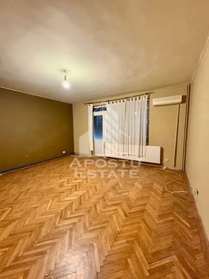 Apartament 4 camere, Malul Muresului