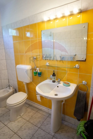 Vila multifunctionala de vanzare, Soseaua Slaj - imagine 12