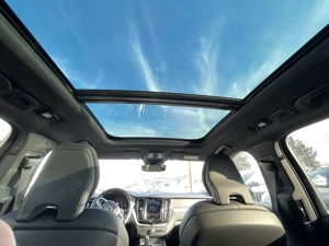 Volvo XC 60 - imagine 8