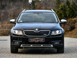 Skoda Octavia Scout - DSG - imagine 6
