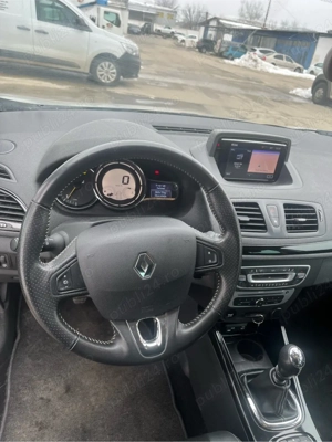 Renault Megan  - imagine 4