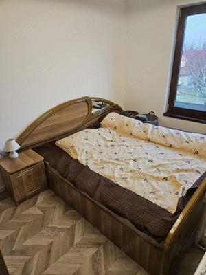 Vand mobila de dormitor, dulap, pat, 2 noptiere si saltea