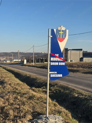 vand teren intravilan la intrare in loc Mihoveni