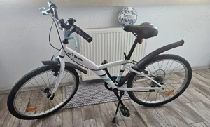 Bicicleta B-TWIN 24" . Trotineta Olsson ( bonus)