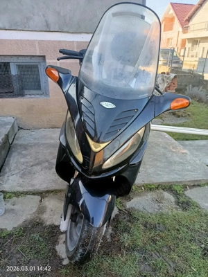 scuter malaguti madison 250 cu acte pentru inmatriculare - imagine 5