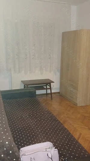 Pe Aleea Jupiter,inchiriez apartament cu 2 camere renovat recent, etaj3, mobilat si utilat - imagine 2