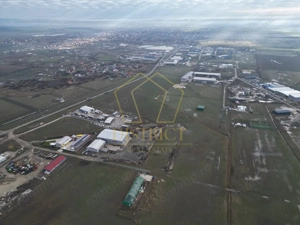 Teren industrial 4.000 mp, parcelabil, POT 80% I Săcălaz - imagine 4