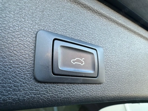 Audi A4 SW 2.0 Diesel 150 CP An 2016 - imagine 18