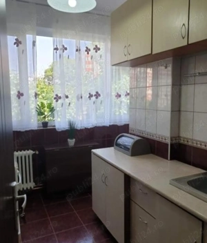 Apartament 2 camere P-ta Rahova mobilat centrala zona linistita mijloace transport piata curte  - imagine 8