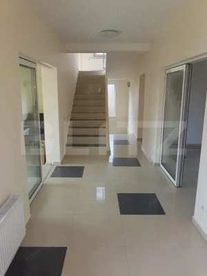 Casa individuala 5 camere 200mp utili 740 teren Mosnita Noua
