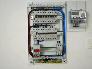    Electrician autorizat   