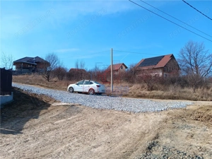 Ocazie! Barnova str. Sf. Voievozi loc de casa 846mp intravilan  toate utilitatile