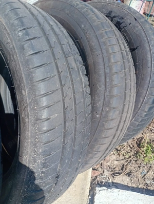 Vând 4 anvelope, 175/65 R15 84T, stare bună, uzură mică.  - imagine 4