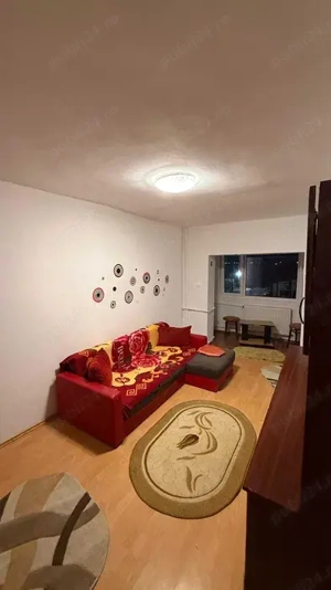 Inchiriez Garsoniera cf 1 Confectii