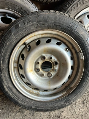 Vand anvelope M+S 155/65/R13. Pret 155 lei/ anvelopa