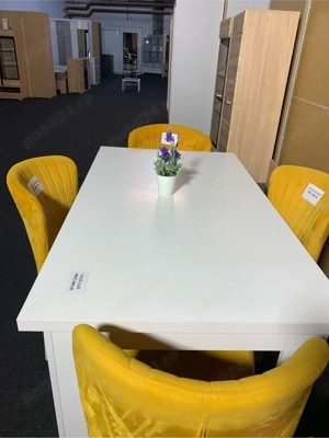 Set masa alba cu 4 scaune galbene