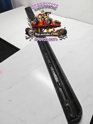 Bandou usa dreapta fata Audi A4 B7 gri LY7W ornament inferior usa - imagine 2